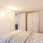 Ideal Location Colmar Center- 6P شقة *