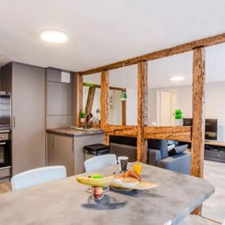 Appartamento Le Rapp - Historic Center - Bright - 60m 2