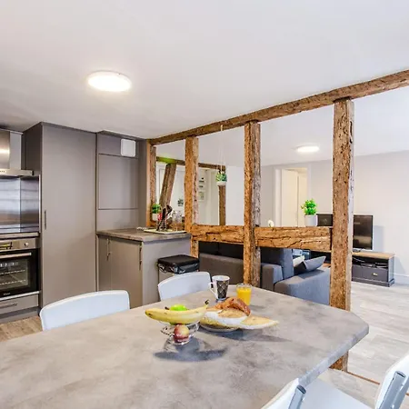 Le Rapp - Historic Center - Bright - 60m 2 Lejlighed *