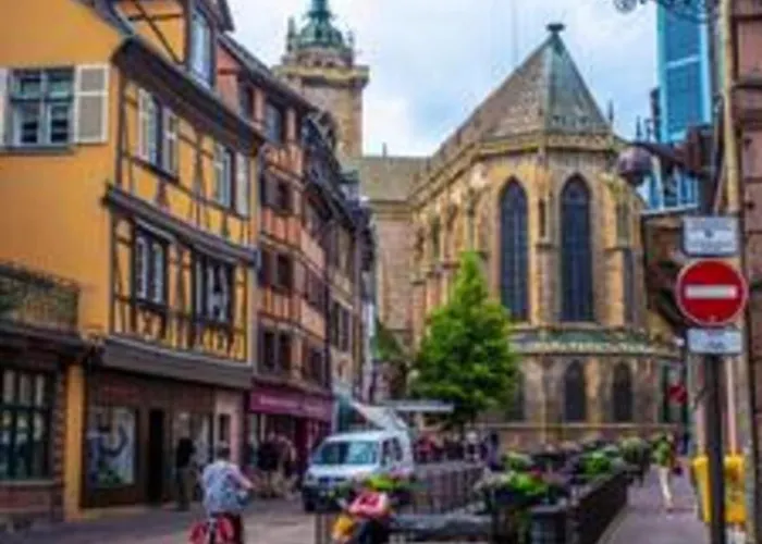 Ideal Location Colmar Center- 6P *